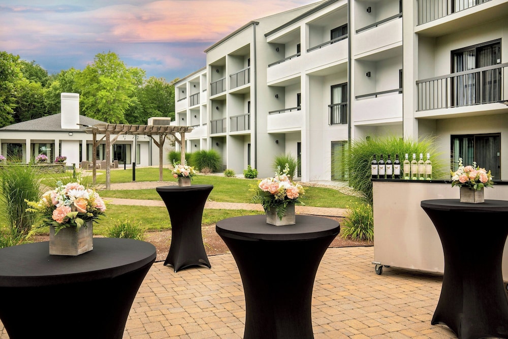Courtyard by Marriott Boston Andover - photo 50