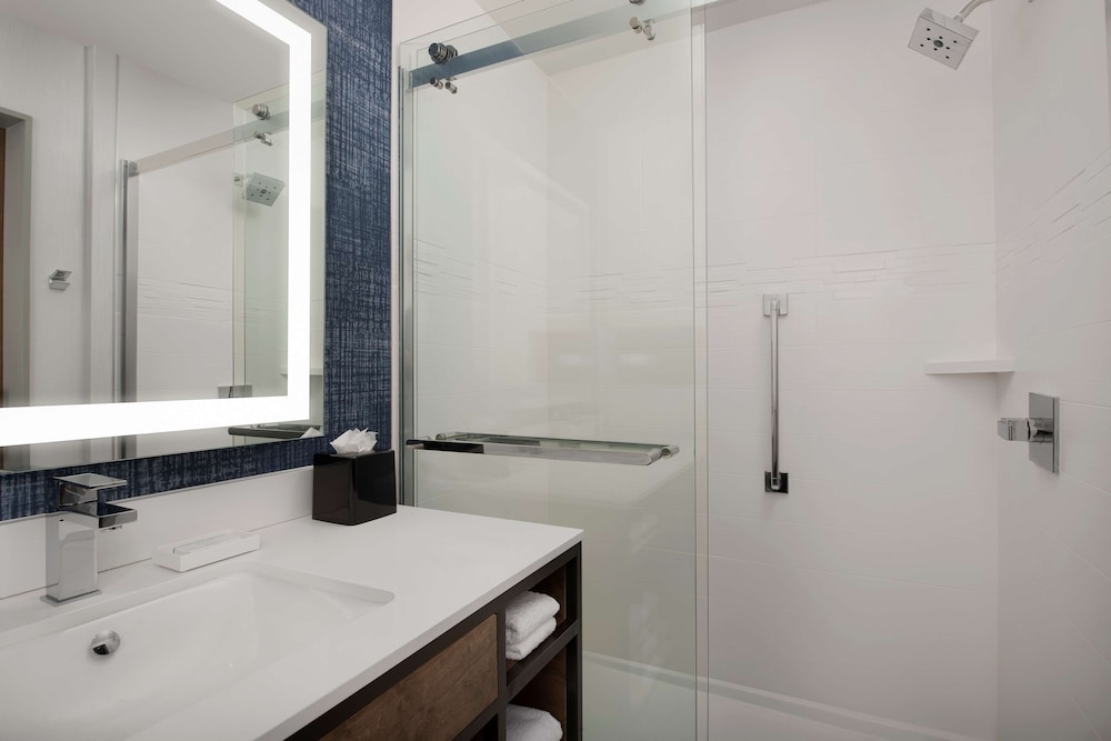 Hilton Garden Inn San Jose Airport - photo 28