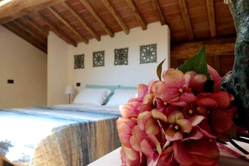 Casa Tecla alle Mura della Città — 4-Star Luxury Hotel in Siena, Italy