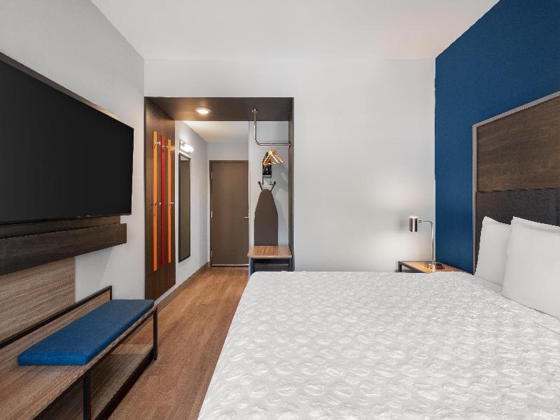Home2 Suites by Hilton Flagstaff - photo 44
