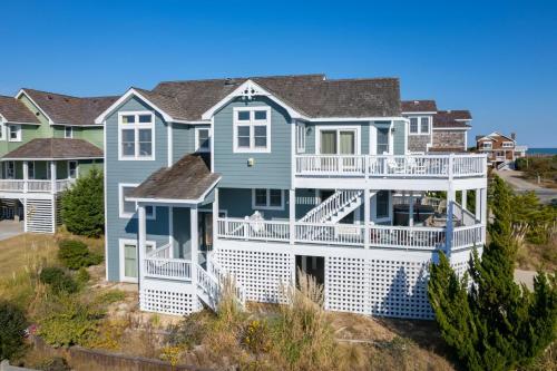 OW17 Mama Burt’s in Nags Head, United States