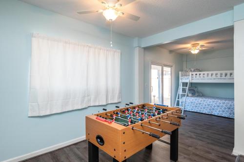 La Isla Bonita by Oak Island Accommodations - photo 23