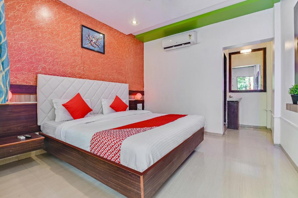 Hotel O Sai Prasad Resort in Shirdi, India