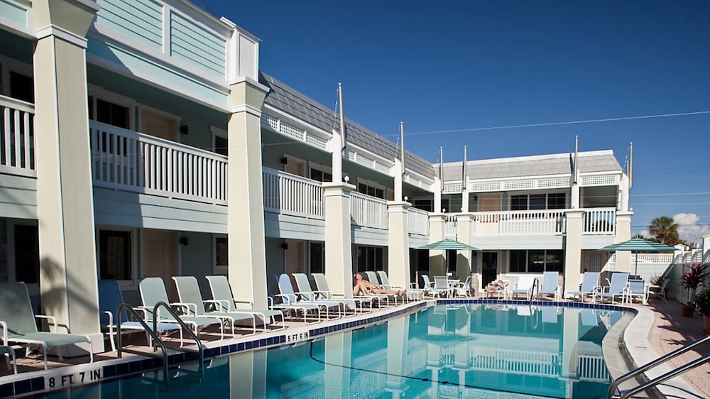 Resort Sixty Six - photo 12