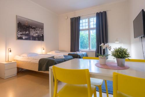 Kotimaailma Aparthotel Villa Hortus Turku — hotel near Turku Airport