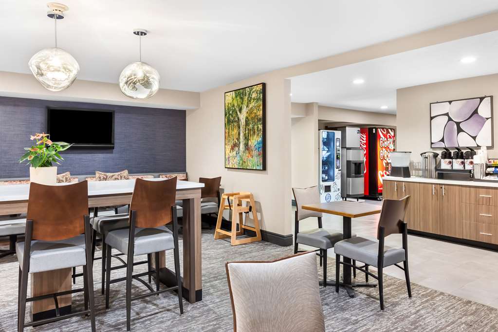 Best Western Oswego Hotel - photo 9