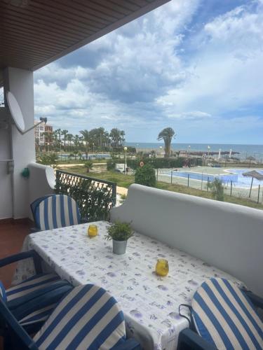 Apartment zona Naturista — 4-Star Luxury Hotel in Vera, Spain