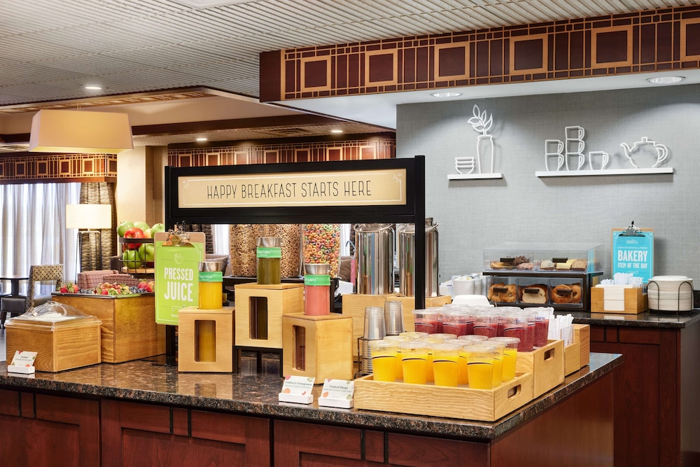 Hampton Inn Seymour - photo 38