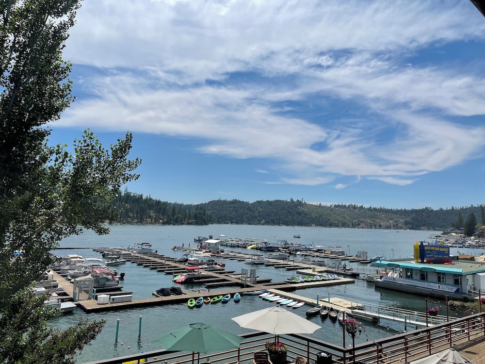The Pines Resort - photo 18
