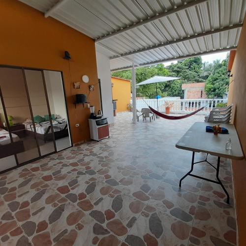 La terraza casa de verano — 4-Star Luxury Hotel in Melgar, Colombia