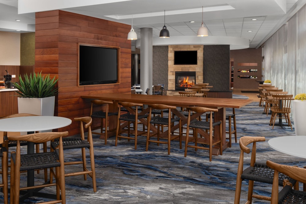 Fairfield Inn & Suites Tustin Orange County - photo 26