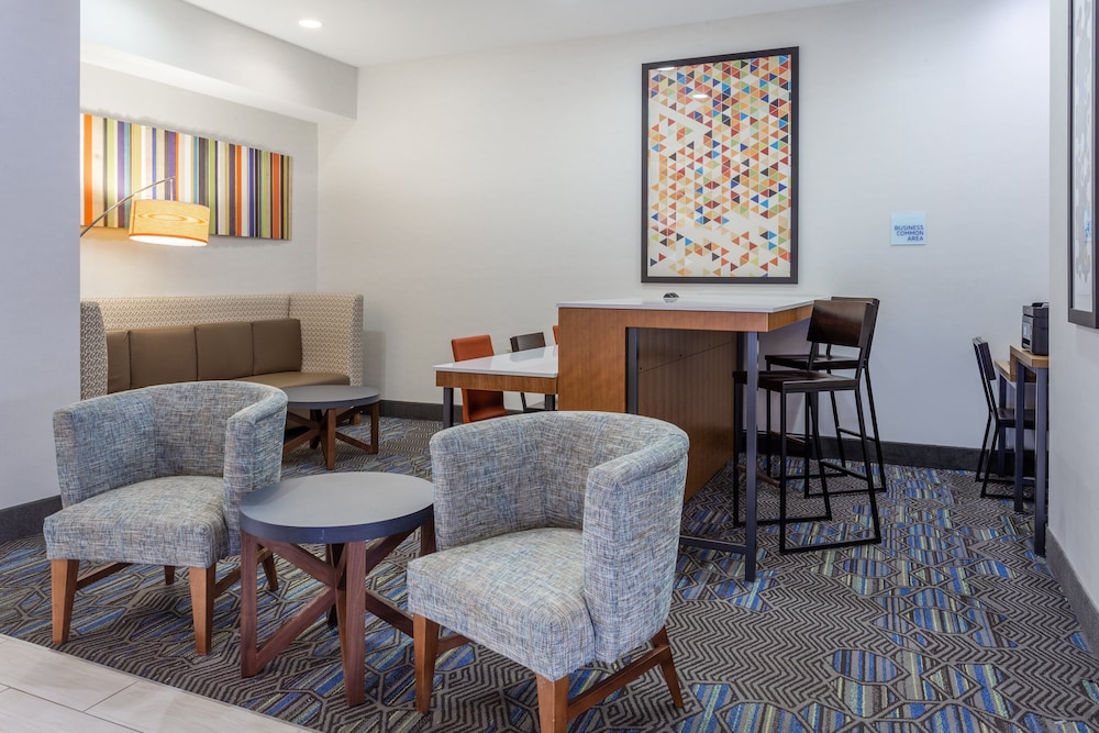 Holiday Inn Express & Suites White Haven Poconos by IHG - photo 33