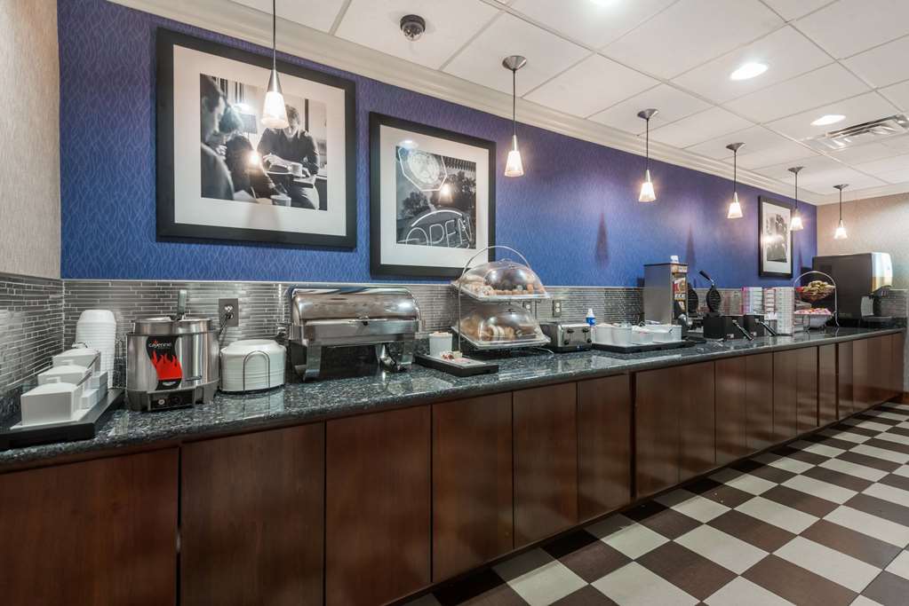 Wingate by Wyndham Springfield - photo 14