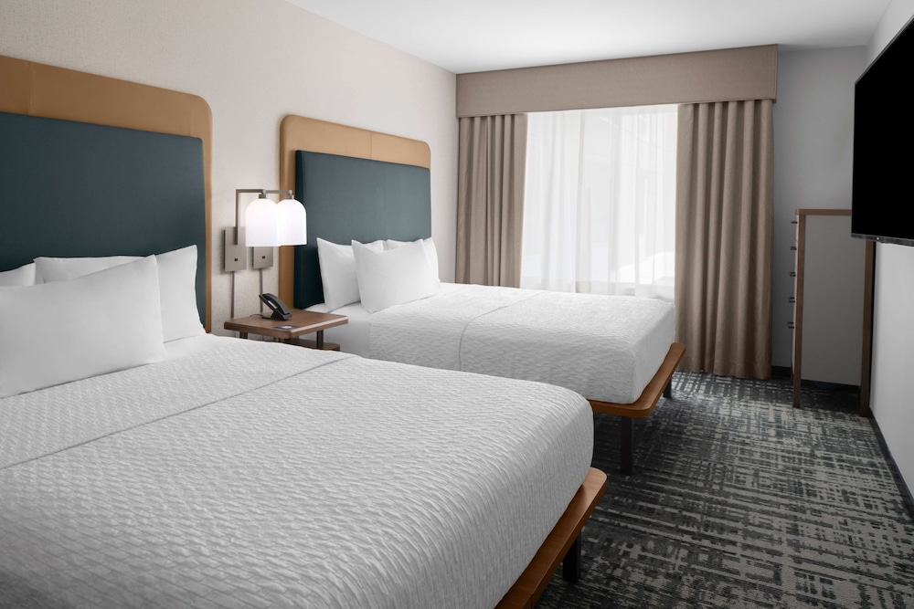 Homewood Suites by Hilton Charlotte Uptown First Ward - photo 8