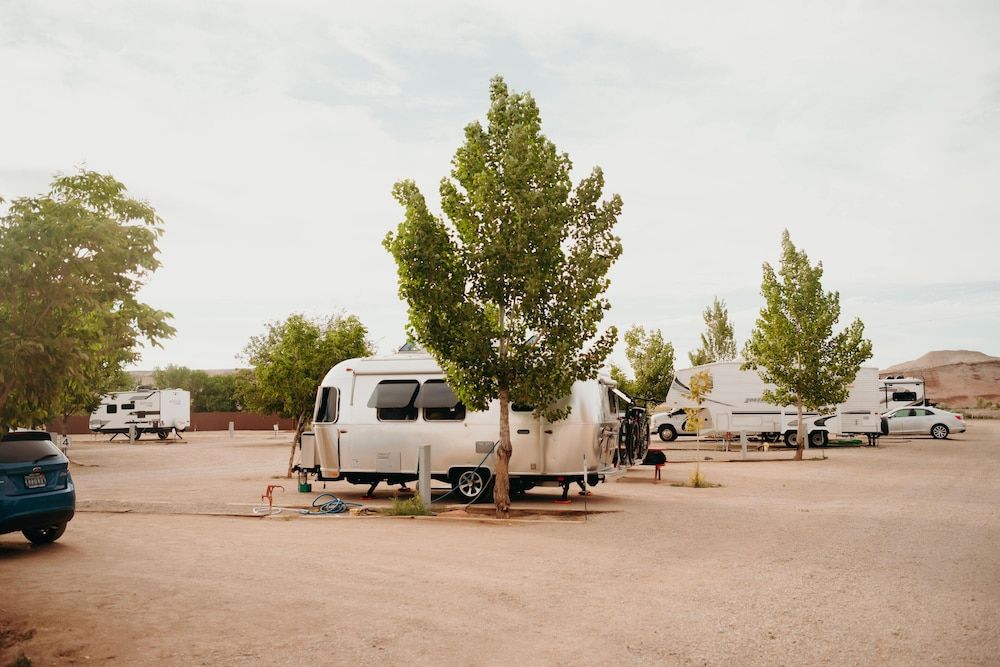 Dukes Slickrock Campground & RV Park - photo 2