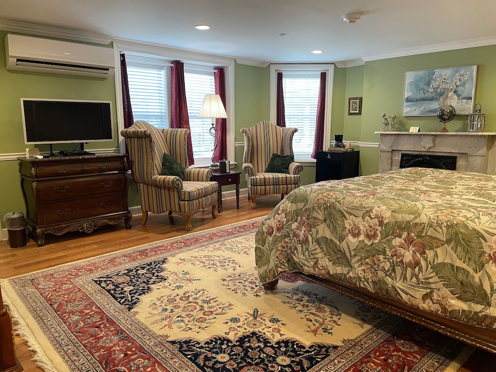 Godley Manor - photo 17