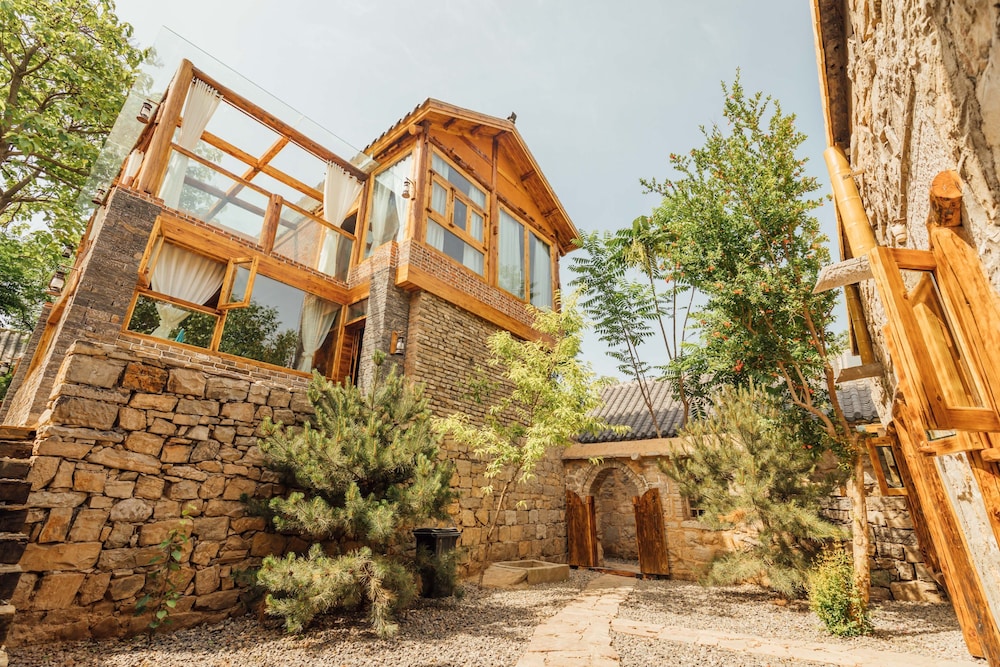 No.5 Valley Hotel in Hebi, People's Republic of China