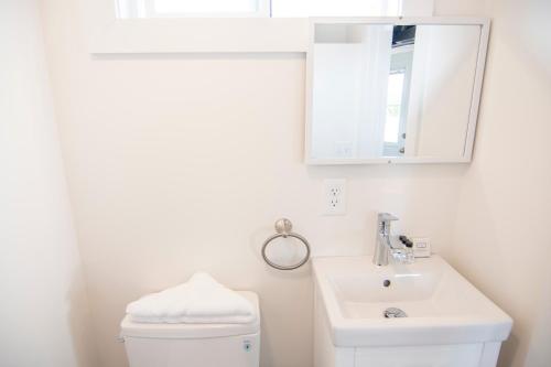Truro Beach Cottages - photo 25