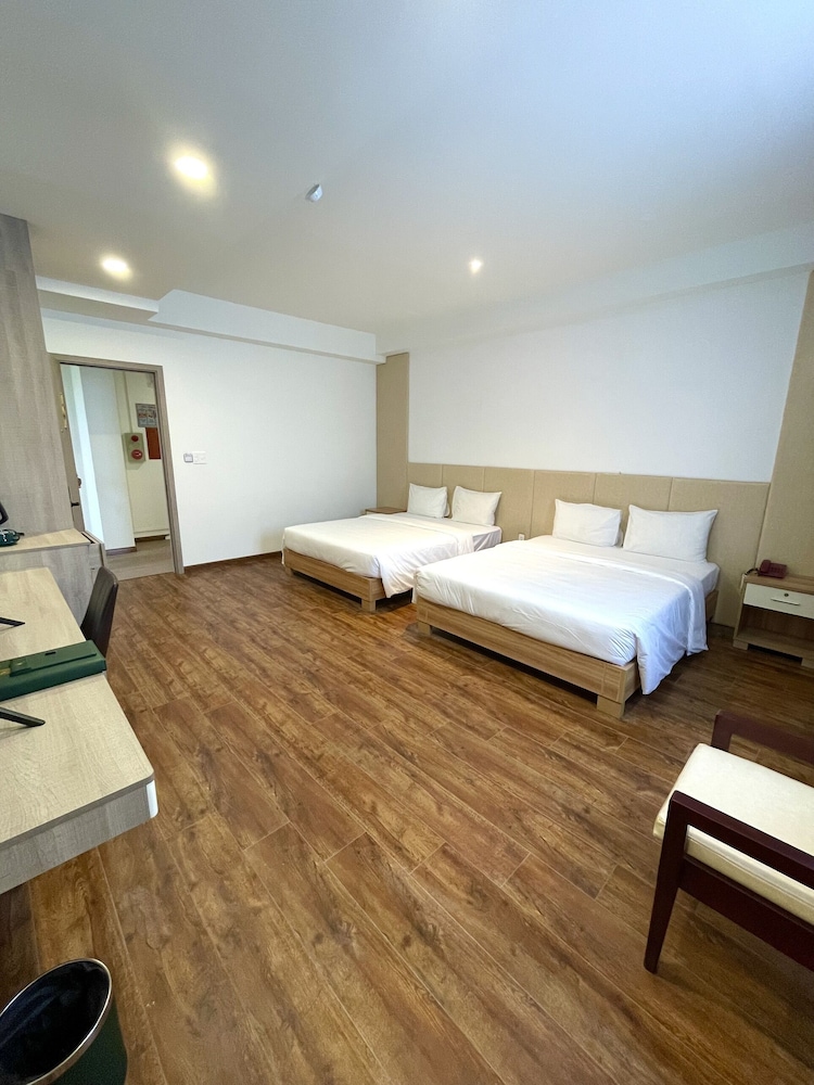 The Mansion Hotel Bien Hoa — Bien Hoa — photo 2