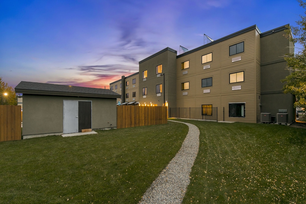 Silver Creek Hotel - photo 89