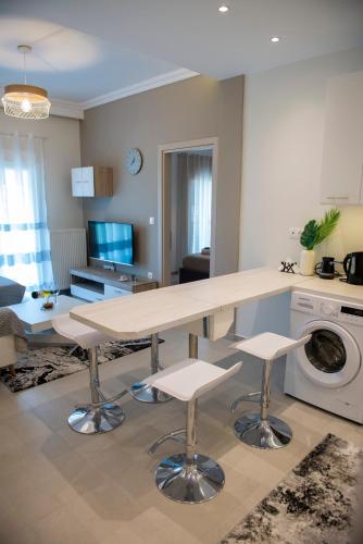 Central Suites Thessaloniki — 4-Star Luxury Hotel in Thessaloniki, Greece