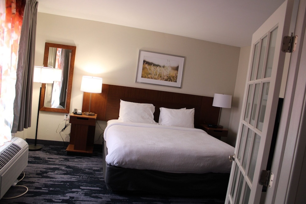 Fairfield Inn by Marriott Raleigh Airport RTP - photo 6