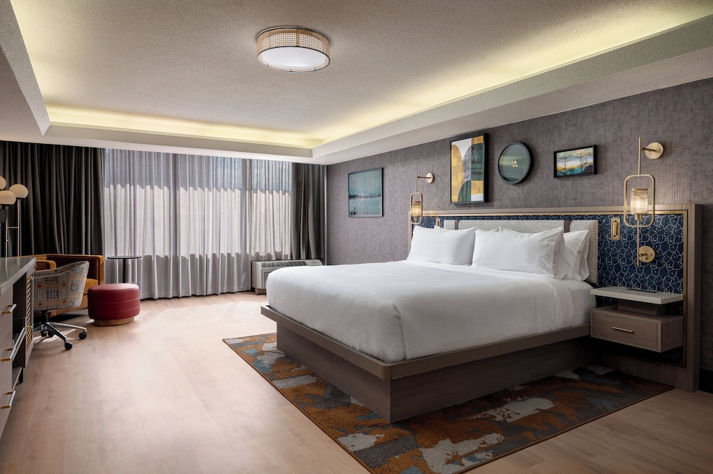 Hotel Indigo Detroit North Troy by IHG - photo 34