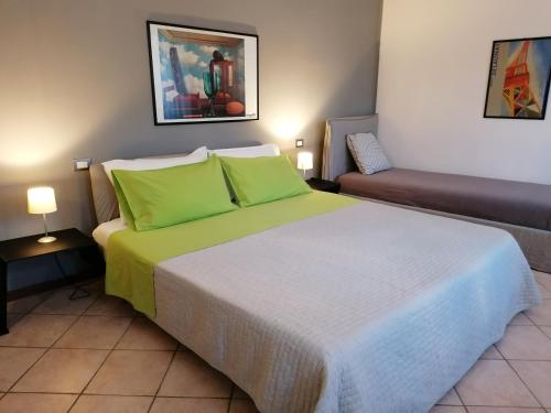 Casa Clelia Sulla strada per il lago — 4-Star Luxury Hotel in Rezzato, Italy