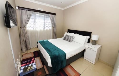 Elmed Guest House