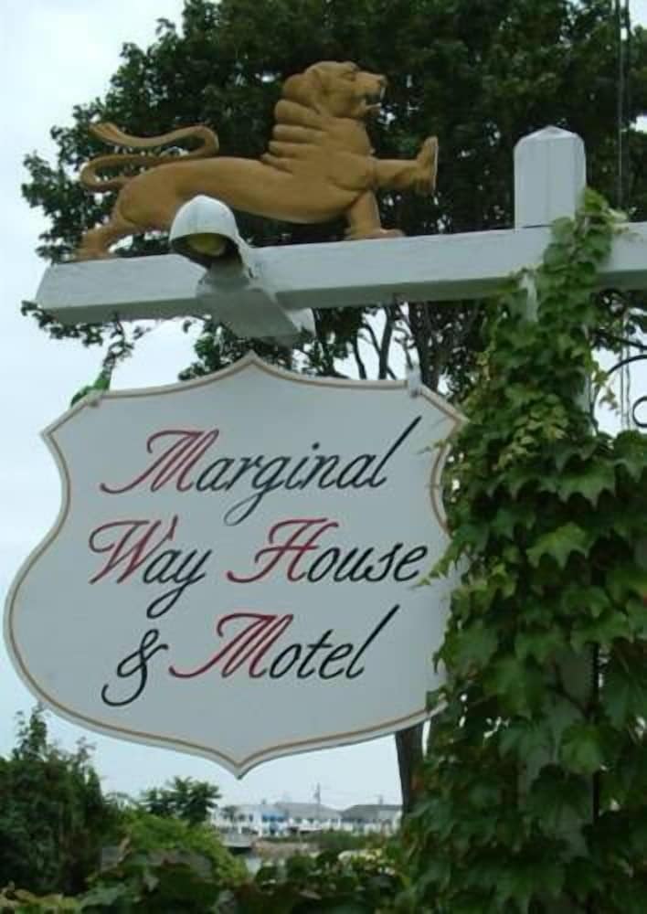 Marginal Way House Hotel - photo 62