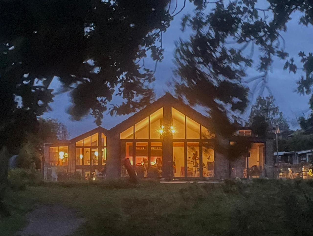 Luksus hus i 1st række all incl top komfort med SPA og skov in Unknown City, Denmark