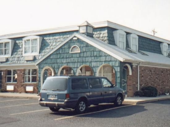 Red Carpet Inn Piqua - photo 4
