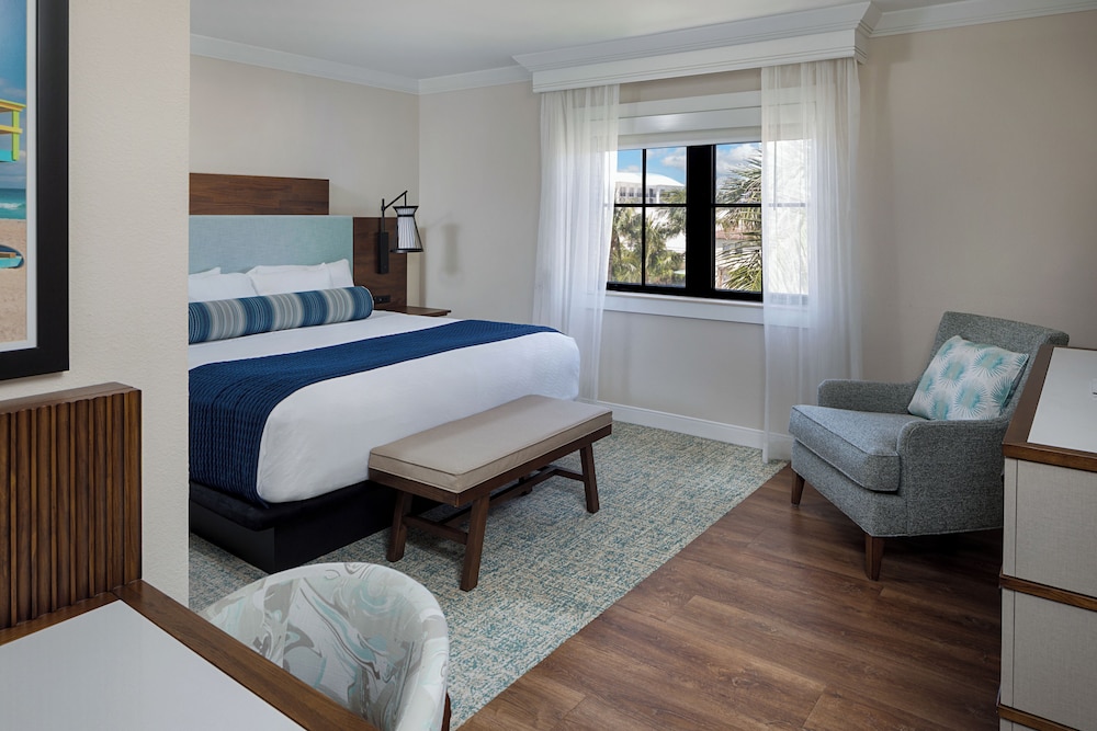 The Atlantic Suites on the Ave - photo 2