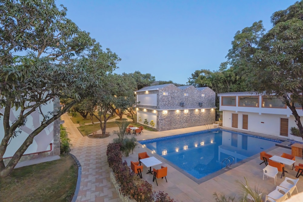 River Heritage Resort - carbon neutral hotel in Ramnagar