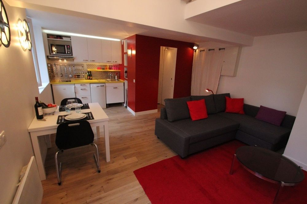 Apartment Cosy Near Gare de L'est paris — 4-Star Luxury Hotel in Paris, France