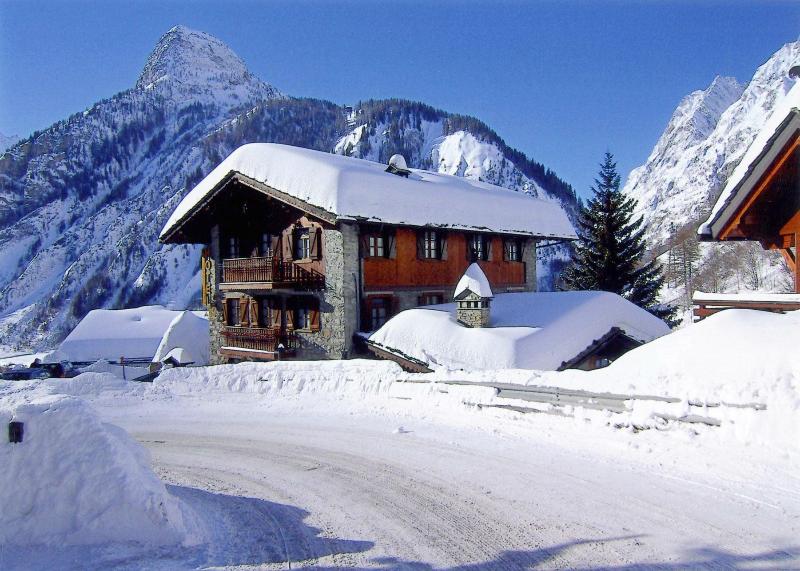 Hotel Dente Del Gigante in Courmayeur, Italy
