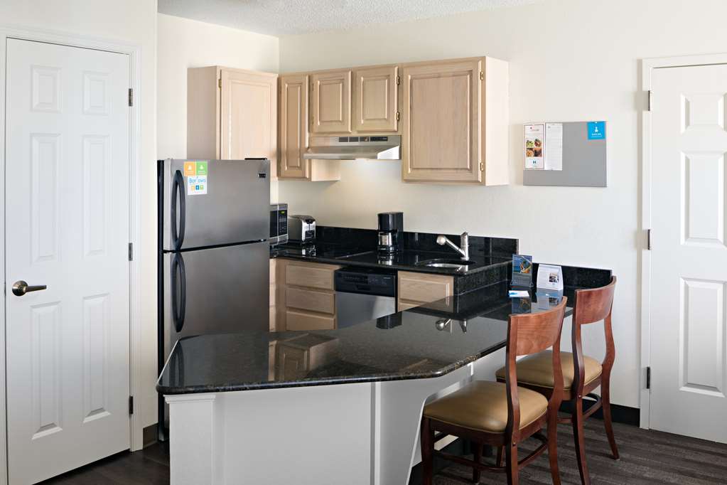 Hyatt House Herndon Reston - photo 11