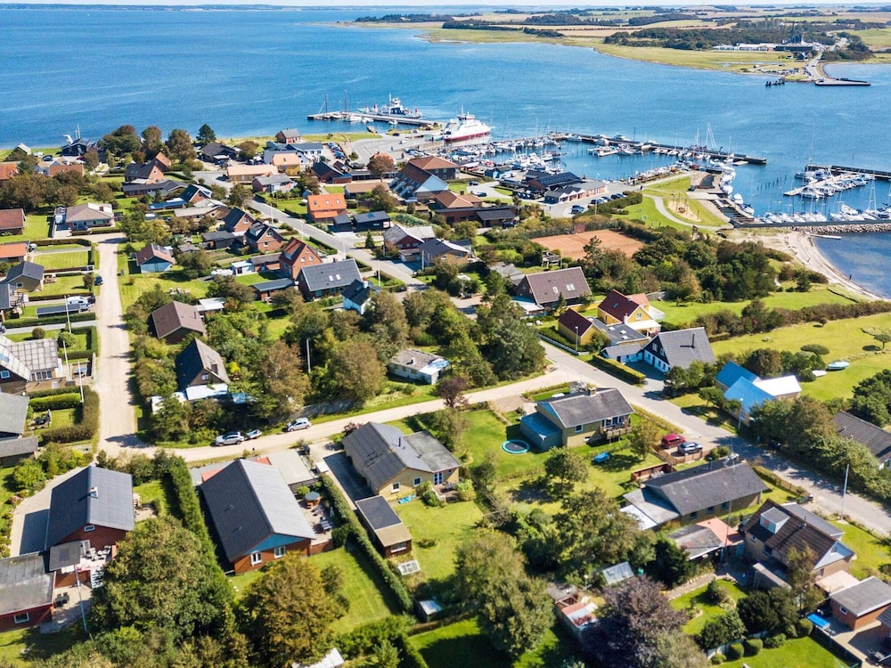 Sturgeon Bay Hideaway with Direct Water Access — hotel in Egg Harbor City