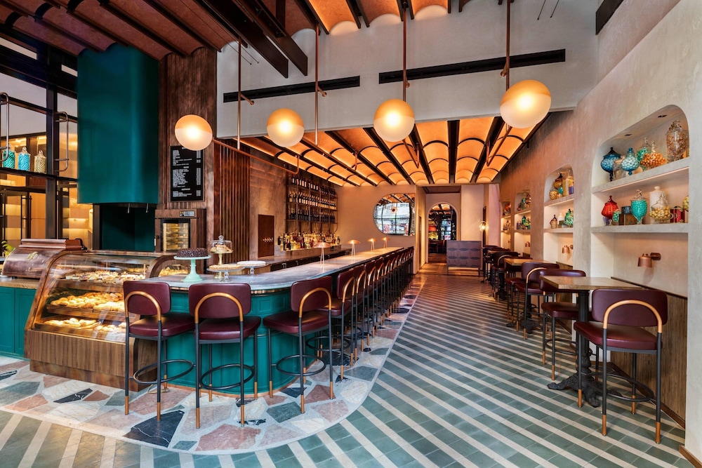 Moxy NYC Chelsea - photo 41