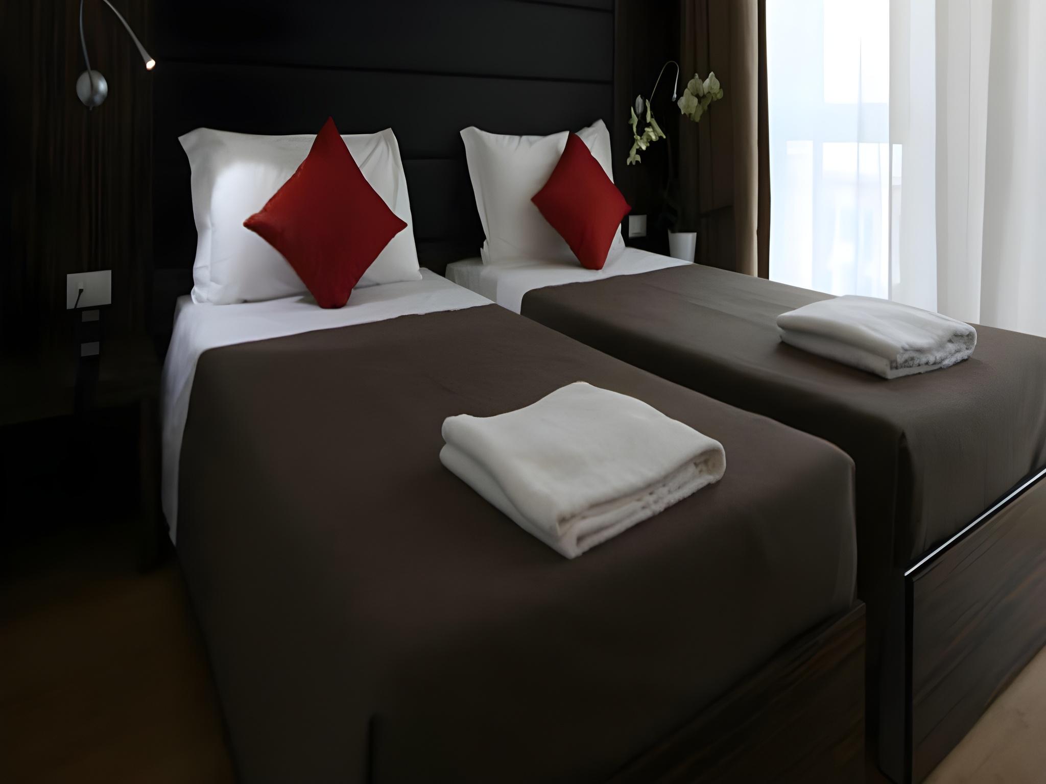 Klick Hotel — Milan — photo 3