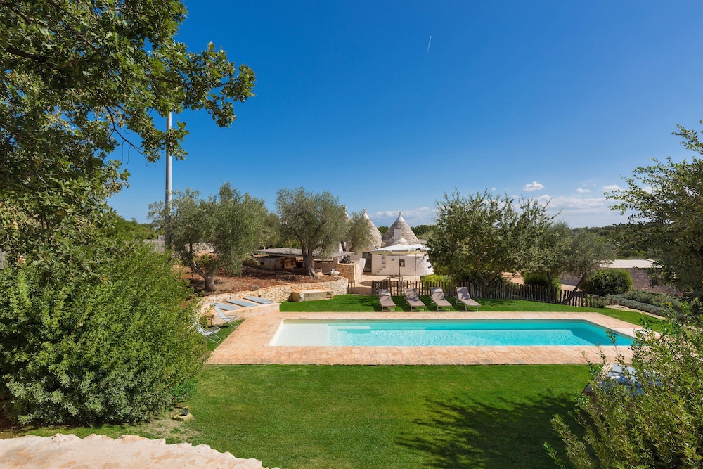 Trullo Luna — Ostuni — photo 3