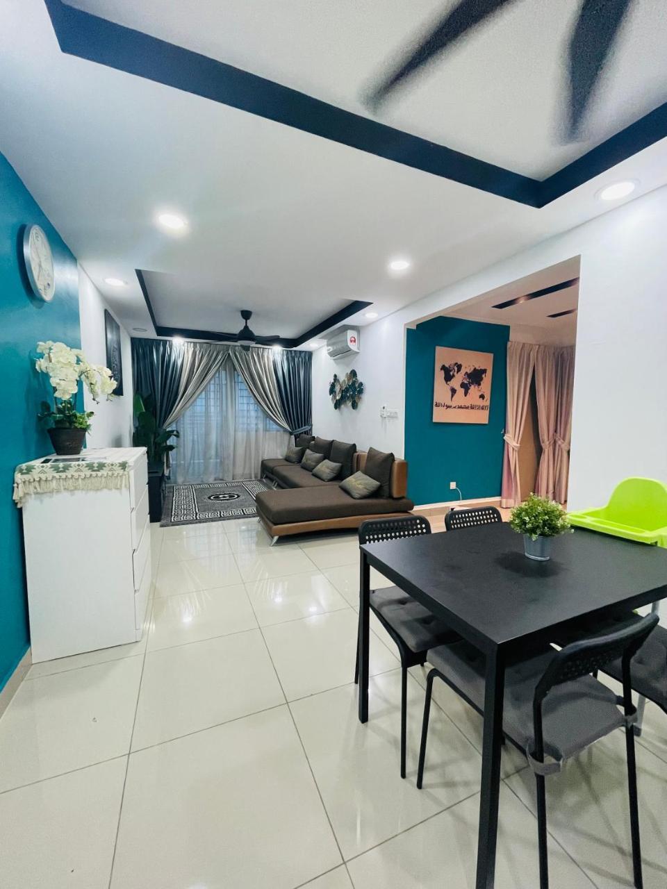Fadini Musleem Homestay Puncak Alam — 4-Star Luxury Hotel in Kuala Selangor, Malaysia