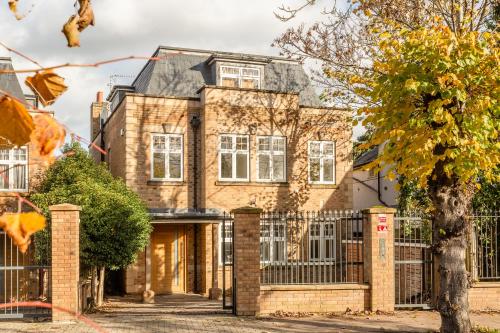 Hendon Harmony - carbon neutral hotel in Hendon