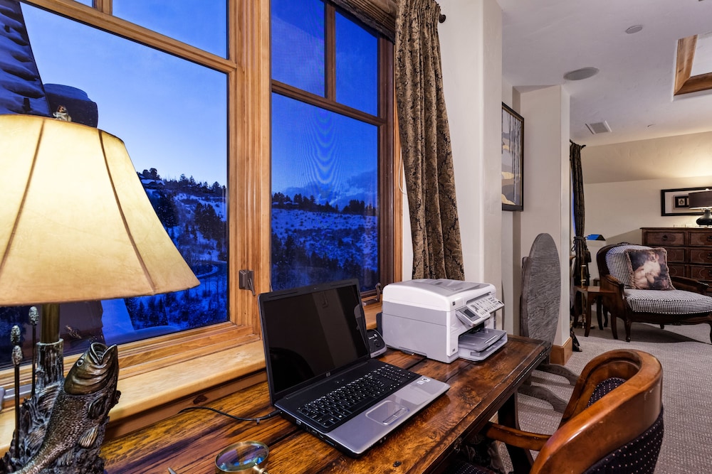 Colorado Lodge at the Ritz Carlton - photo 26
