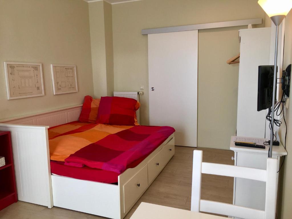 Klein aber fein wunderschöne Studio Apartments mit Terrasse und Stellplatz — 4-Star Luxury Hotel in Leipzig, Germany