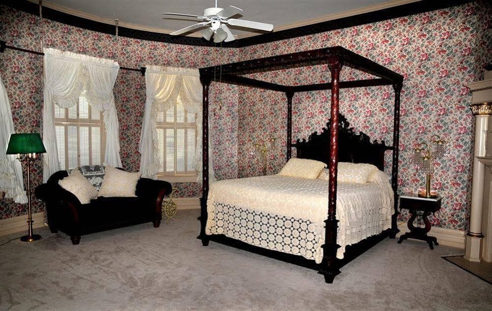 Barber Tucker Inn — hotel in Moultrie