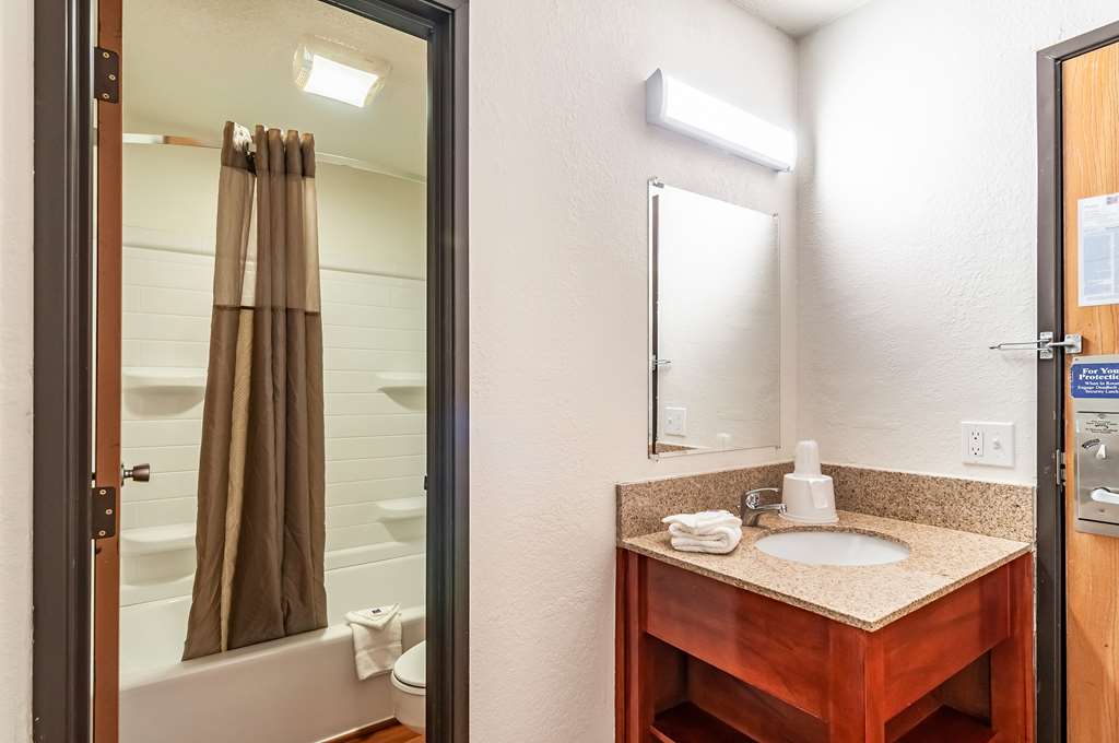 Motel 6 Naperville IL - photo 22