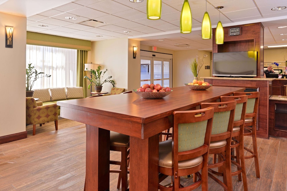 Hampton Inn Grand Island - photo 26