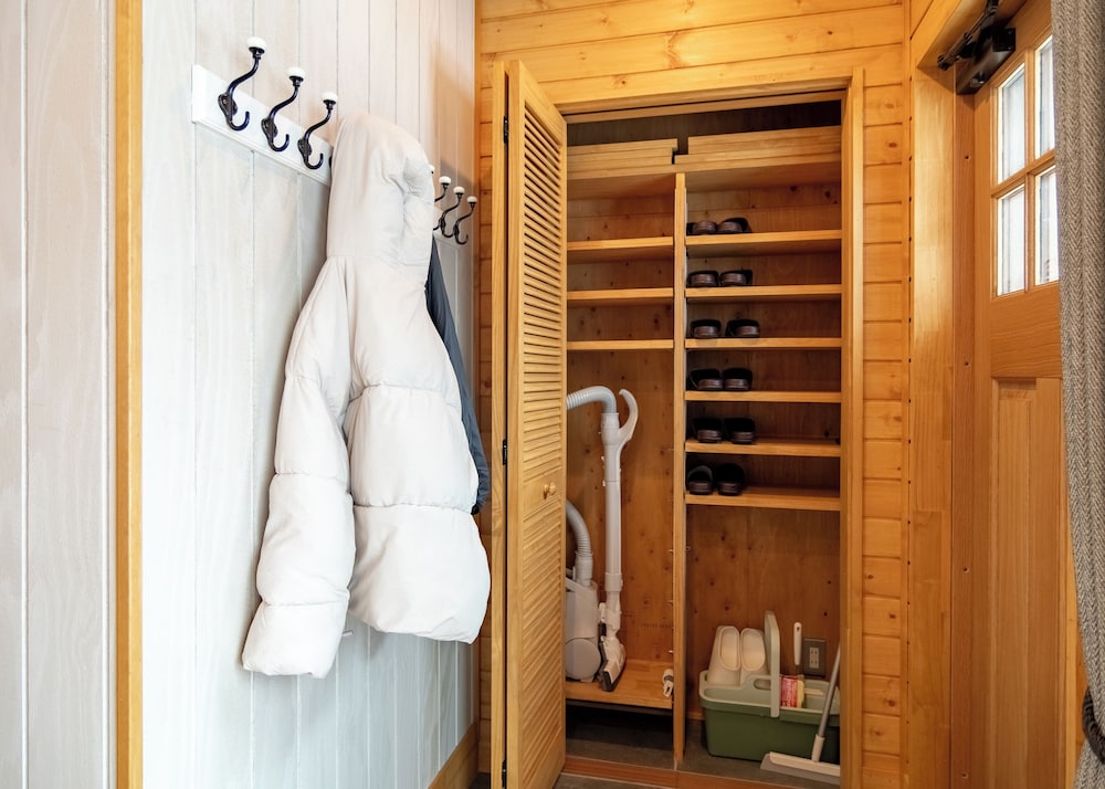 Creekside Chalets Hakuba in Hakuba, Japan