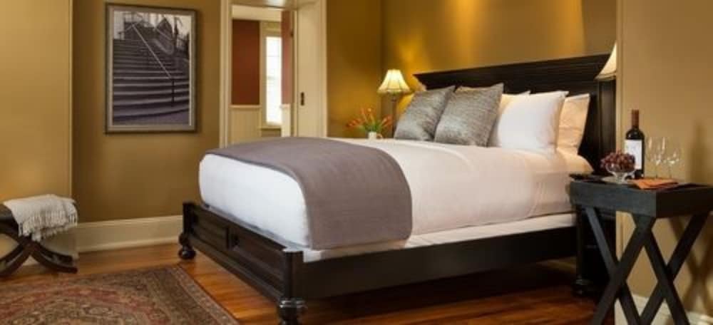 The Sayre Mansion Inn - photo 11